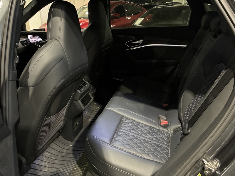 Audi e-tron vaihtoauto