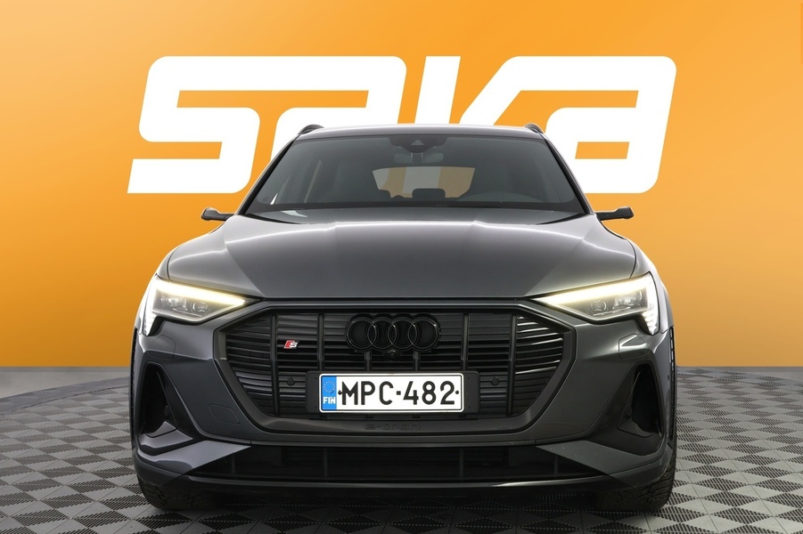 Audi e-tron vaihtoauto