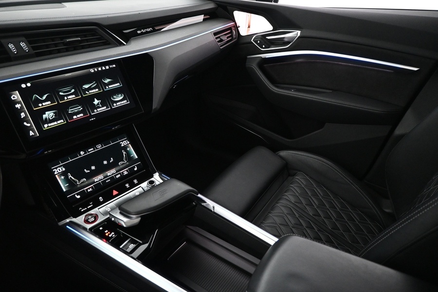 Audi e-tron vaihtoauto