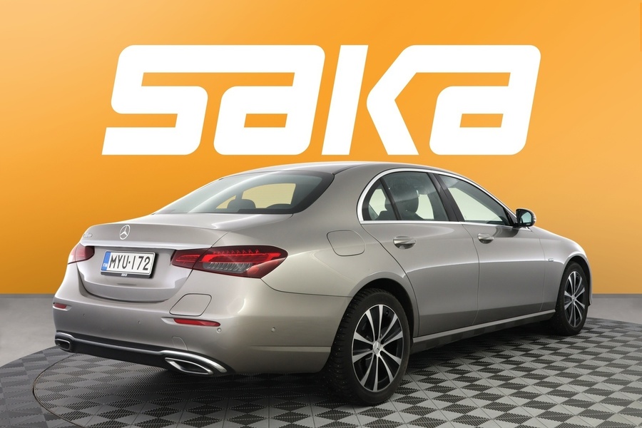 Mercedes-Benz E vaihtoauto