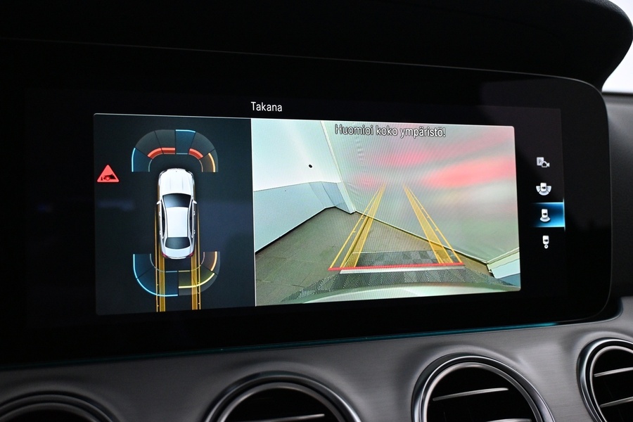 Mercedes-Benz E vaihtoauto