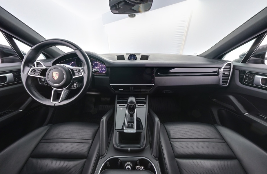 Porsche Cayenne vaihtoauto