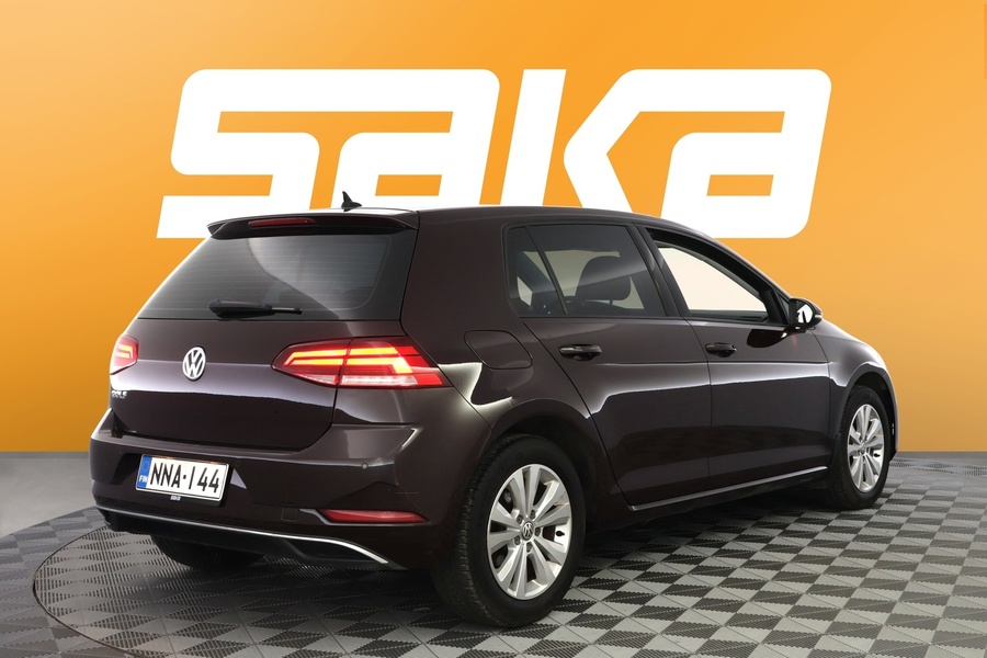 Volkswagen Golf vaihtoauto