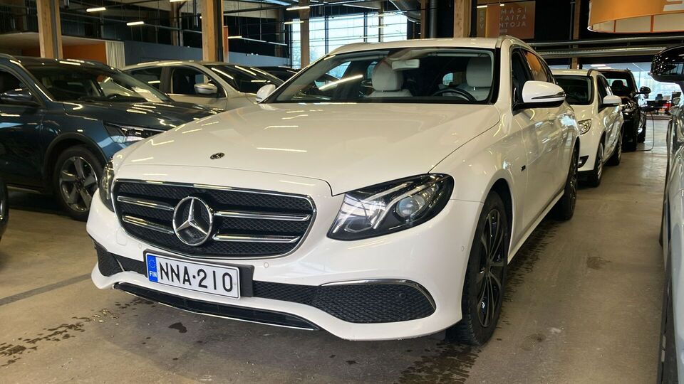 Mercedes-Benz E vaihtoauto