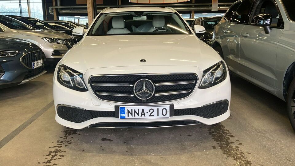 Mercedes-Benz E vaihtoauto