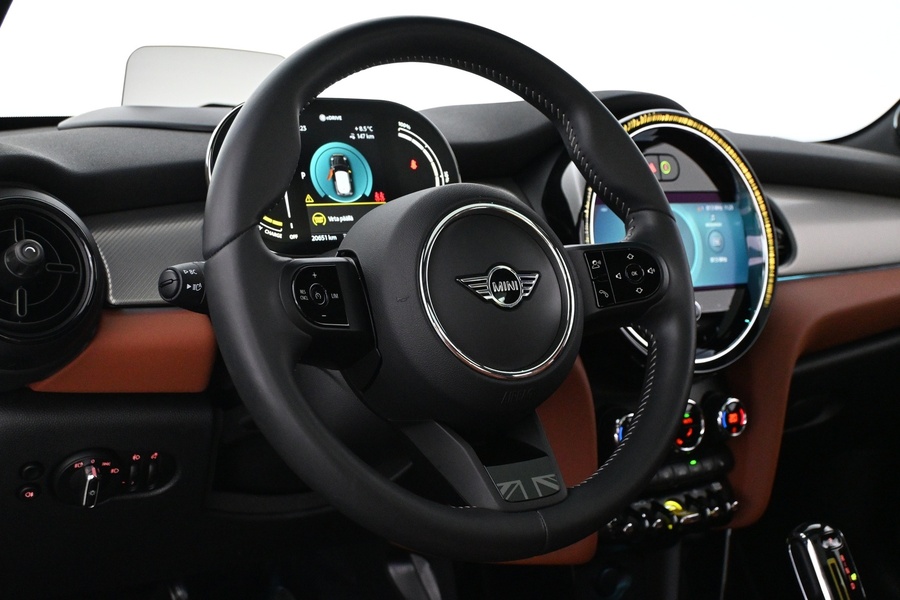 Mini Cooper vaihtoauto