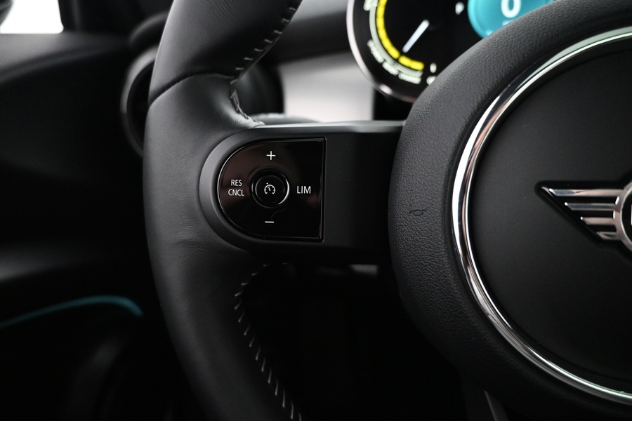 Mini Cooper vaihtoauto