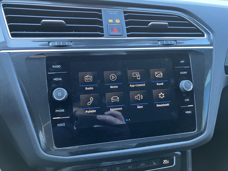 Volkswagen Tiguan vaihtoauto