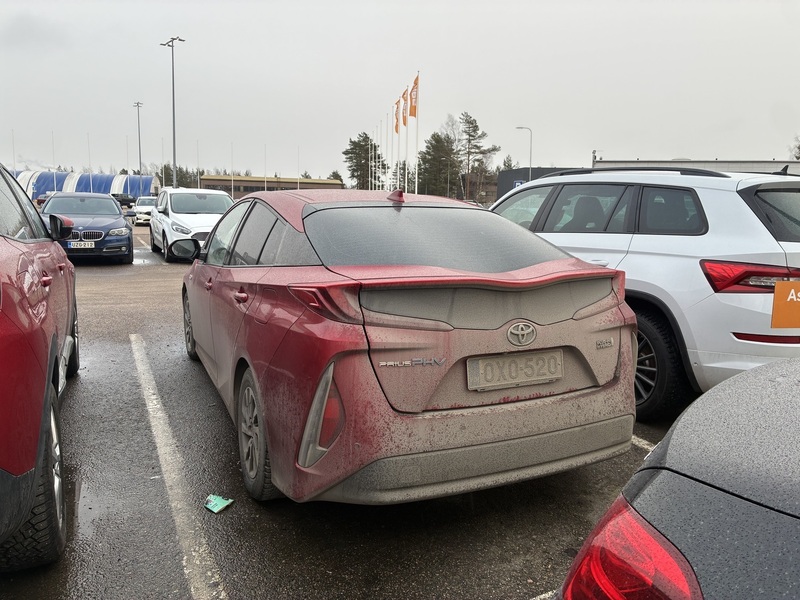 Toyota Prius Plug-in vaihtoauto