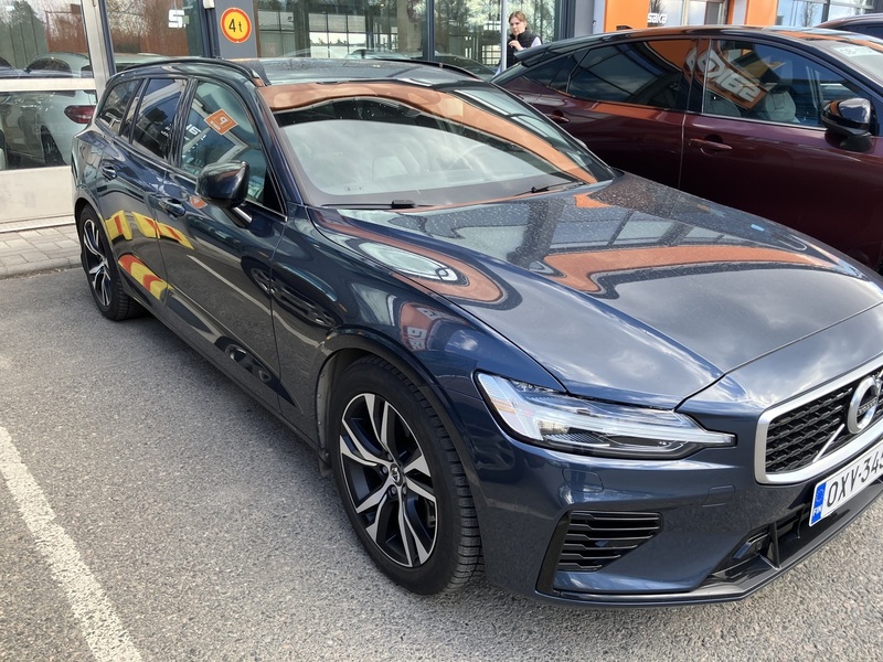 Volvo V60 vaihtoauto