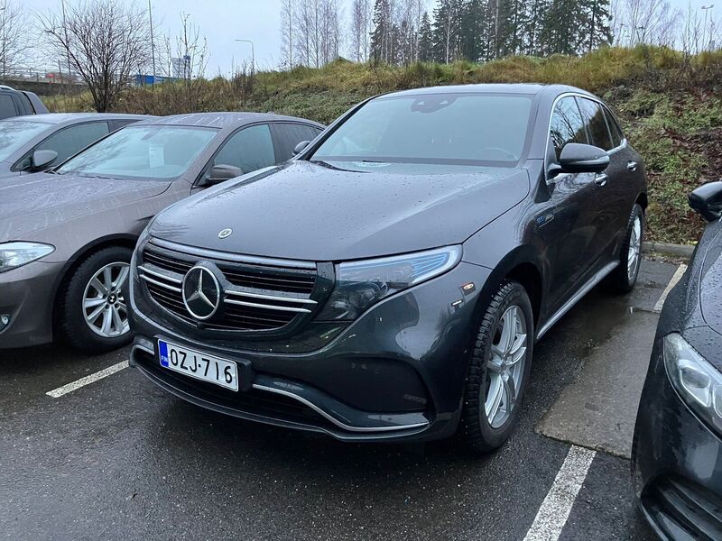 Mercedes-Benz EQC vaihtoauto