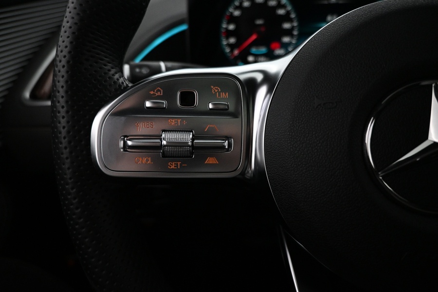 Mercedes-Benz EQC vaihtoauto