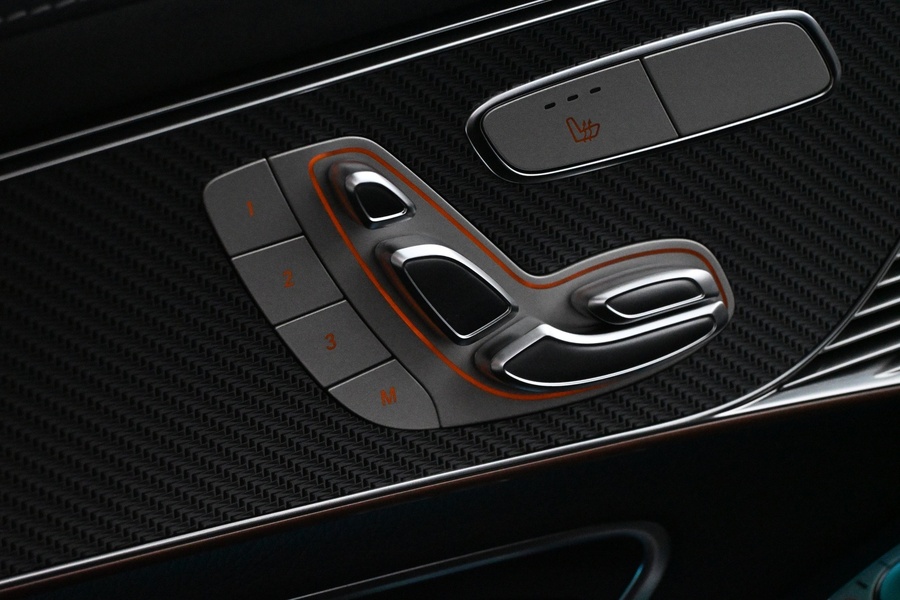 Mercedes-Benz EQC vaihtoauto