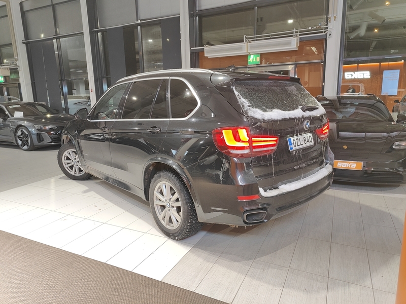 BMW X5 vaihtoauto