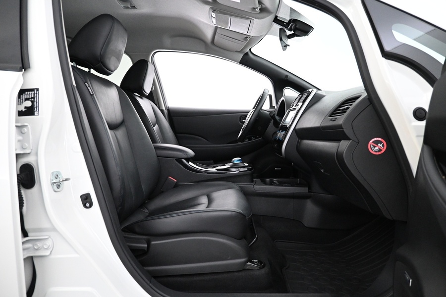 Nissan Leaf vaihtoauto