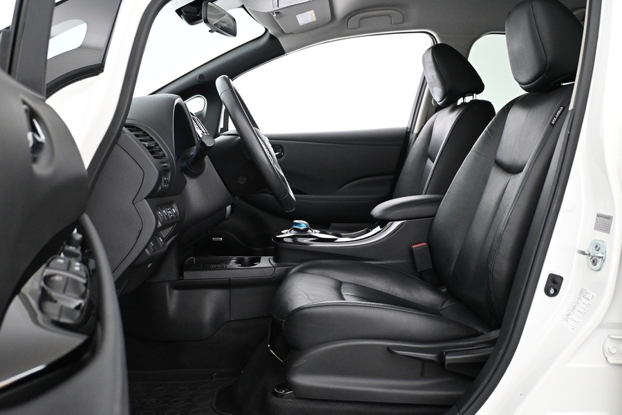 Nissan Leaf vaihtoauto