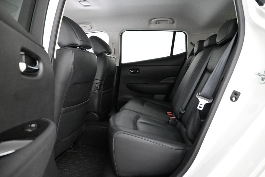 Nissan Leaf vaihtoauto