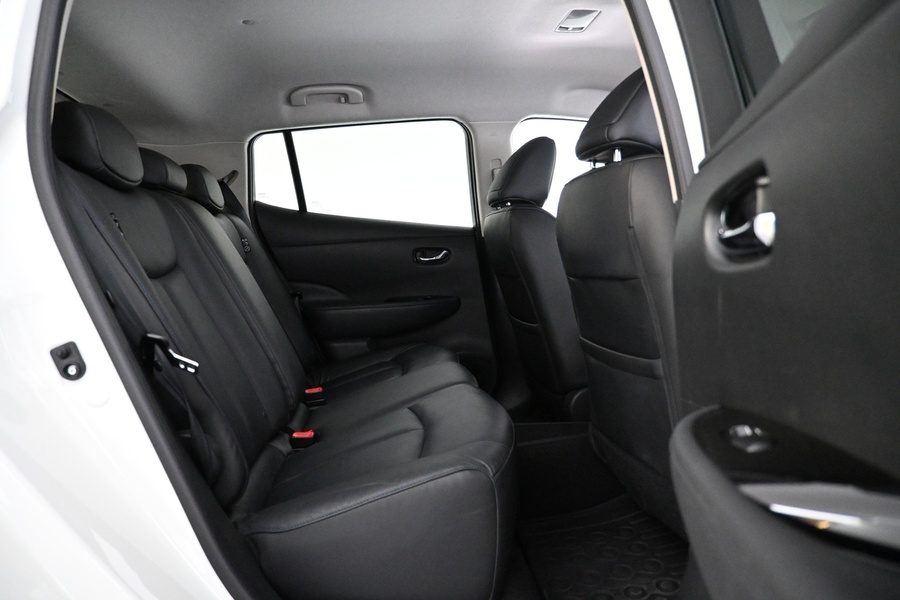 Nissan Leaf vaihtoauto