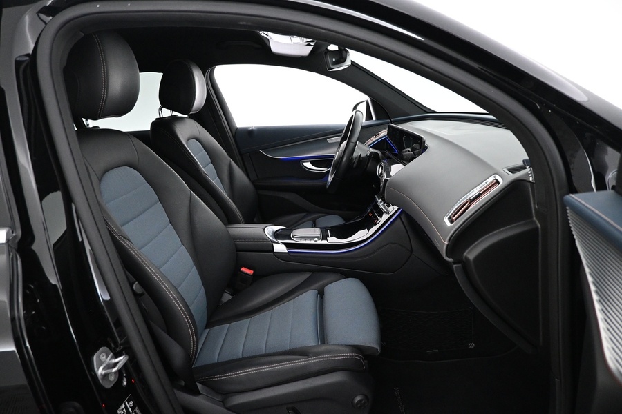 Mercedes-Benz EQC vaihtoauto