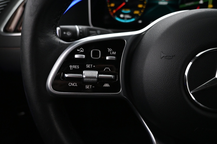 Mercedes-Benz EQC vaihtoauto