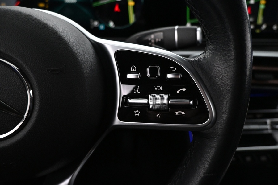 Mercedes-Benz EQC vaihtoauto