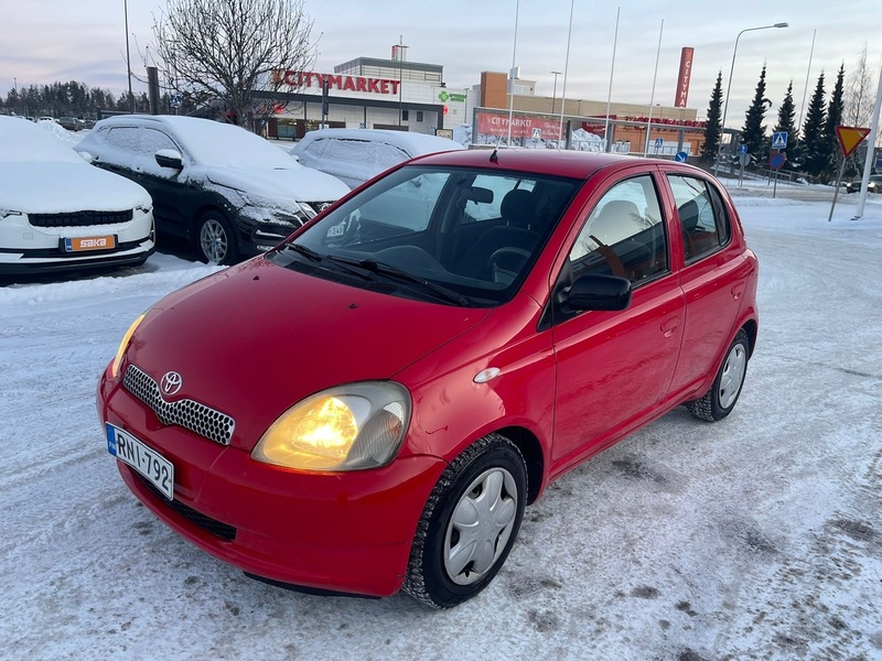 Toyota Yaris vaihtoauto