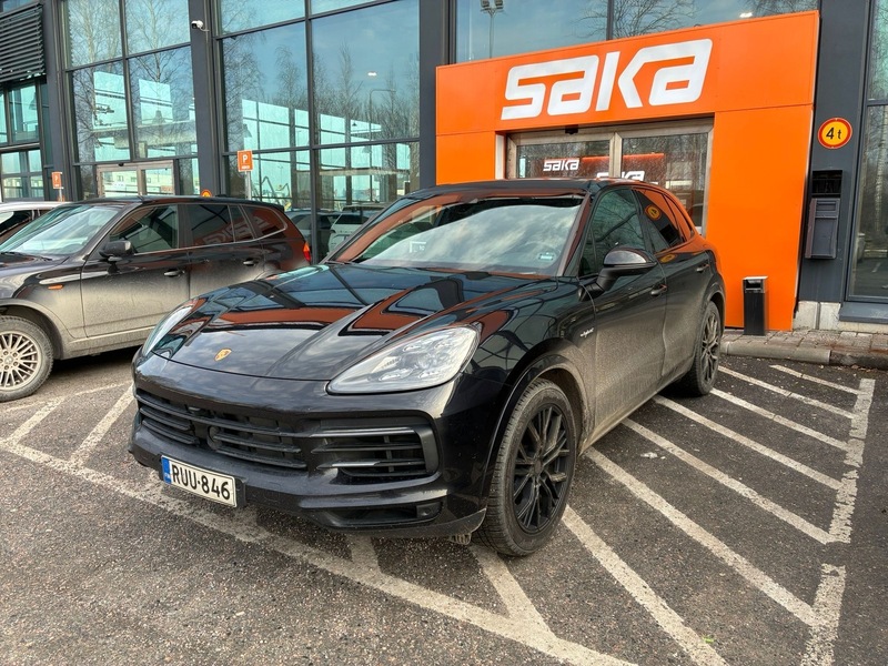 Porsche Cayenne vaihtoauto