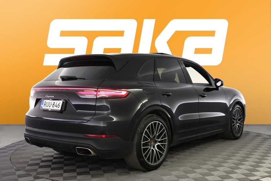 Porsche Cayenne vaihtoauto