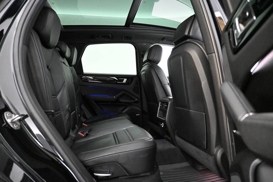 Porsche Cayenne vaihtoauto