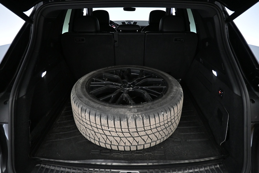 Porsche Cayenne vaihtoauto