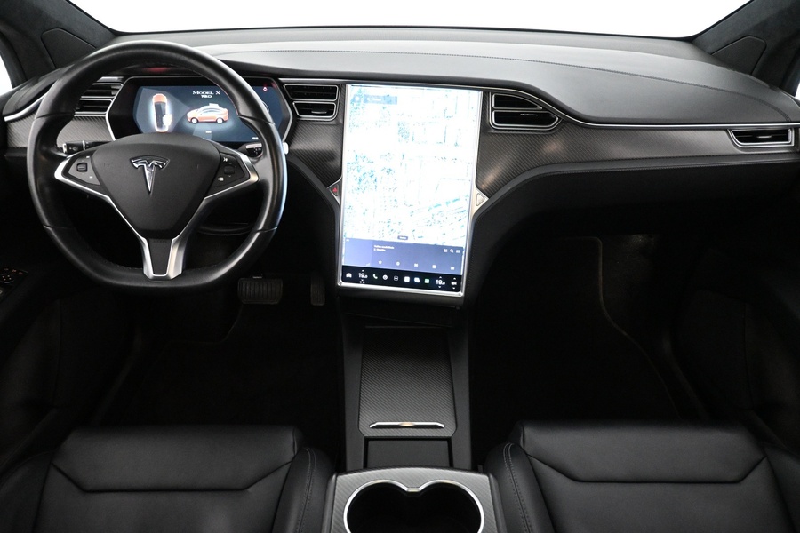 Tesla Model X vaihtoauto
