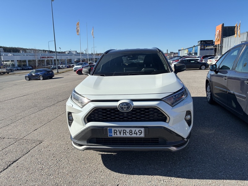 Toyota RAV4 vaihtoauto