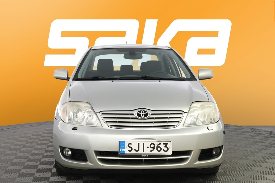 Toyota Corolla vaihtoauto