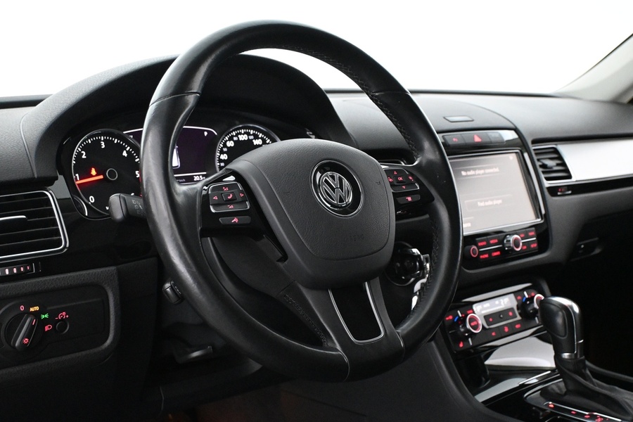 Volkswagen Touareg vaihtoauto