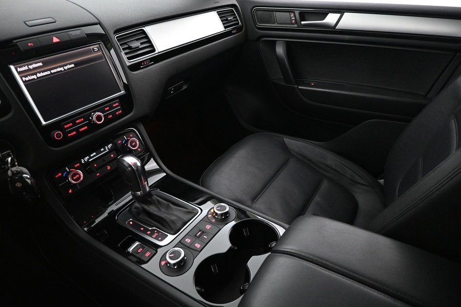 Volkswagen Touareg vaihtoauto