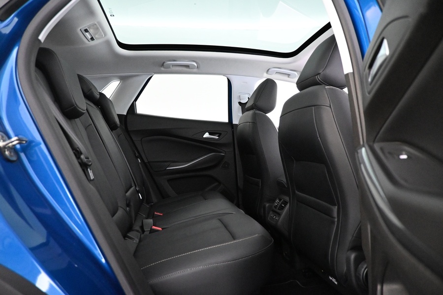 Opel Grandland X vaihtoauto