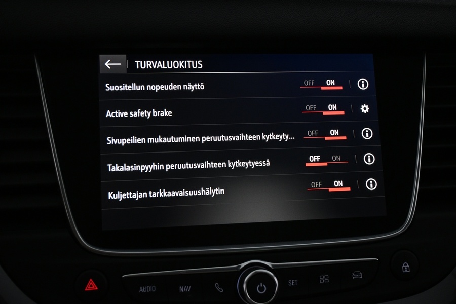 Opel Grandland X vaihtoauto