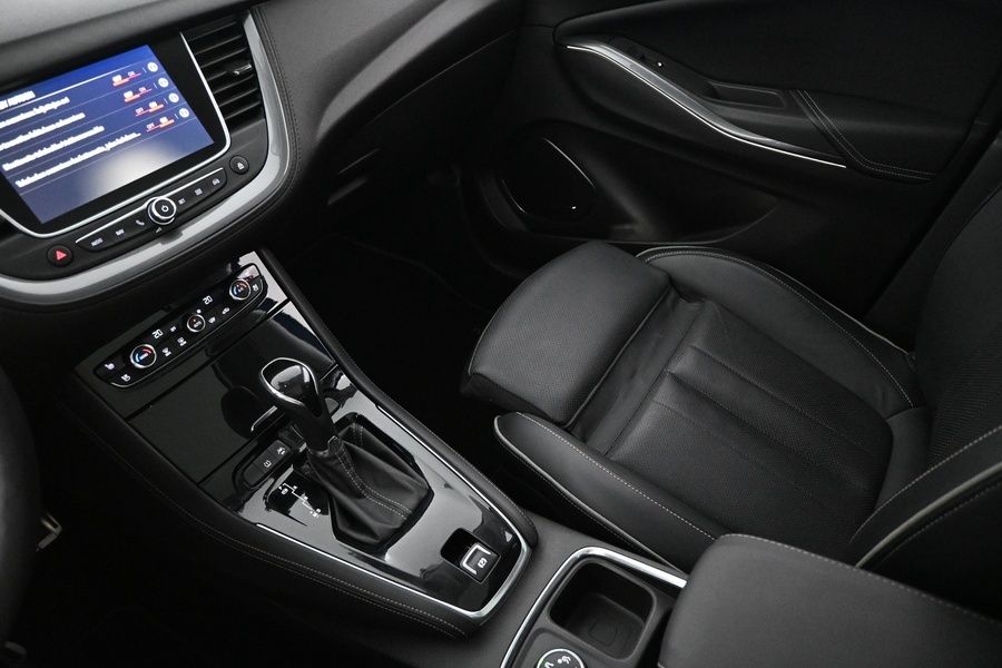 Opel Grandland X vaihtoauto