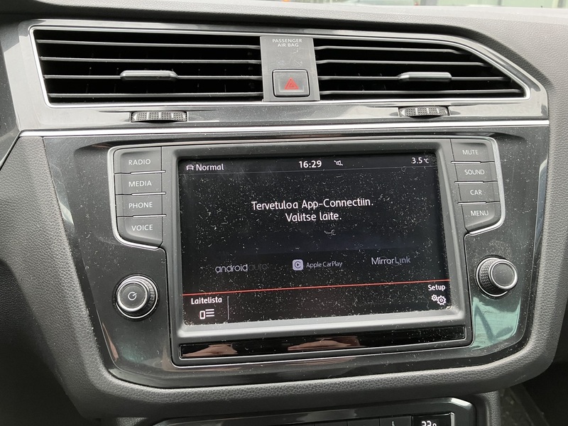 Volkswagen Tiguan vaihtoauto