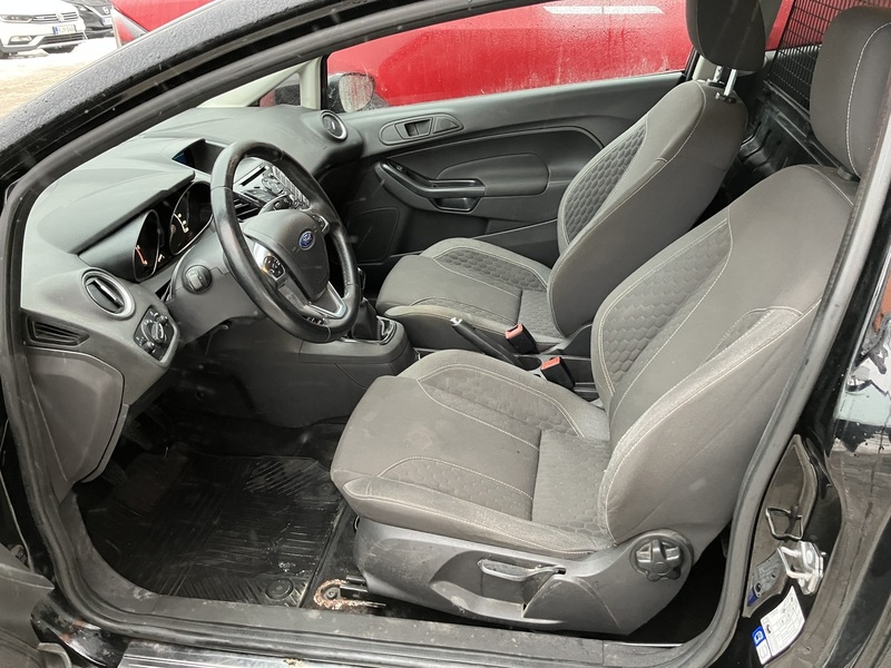 Ford Fiesta Van vaihtoauto