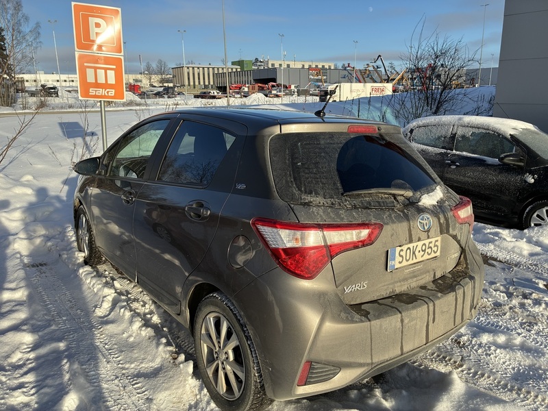 Toyota Yaris vaihtoauto