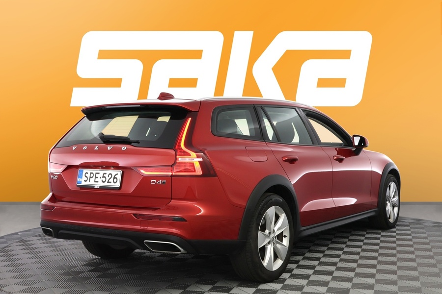 Volvo V60 Cross Country vaihtoauto