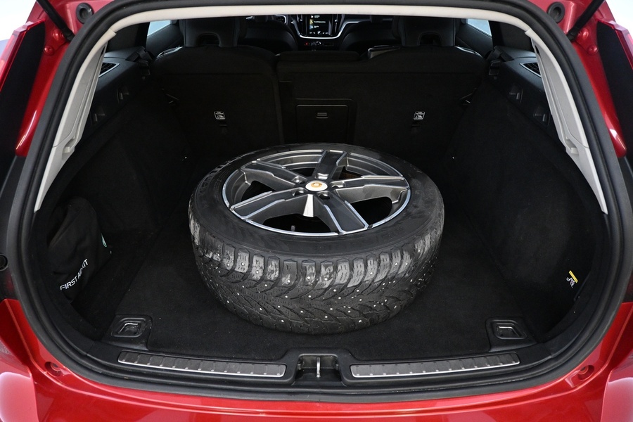 Volvo V60 Cross Country vaihtoauto