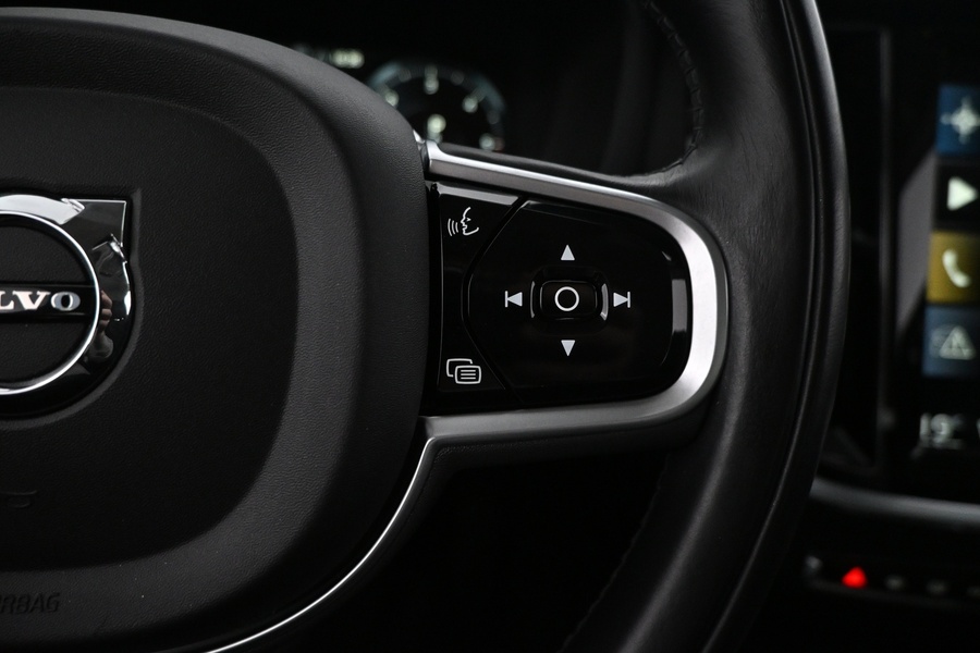 Volvo V60 Cross Country vaihtoauto