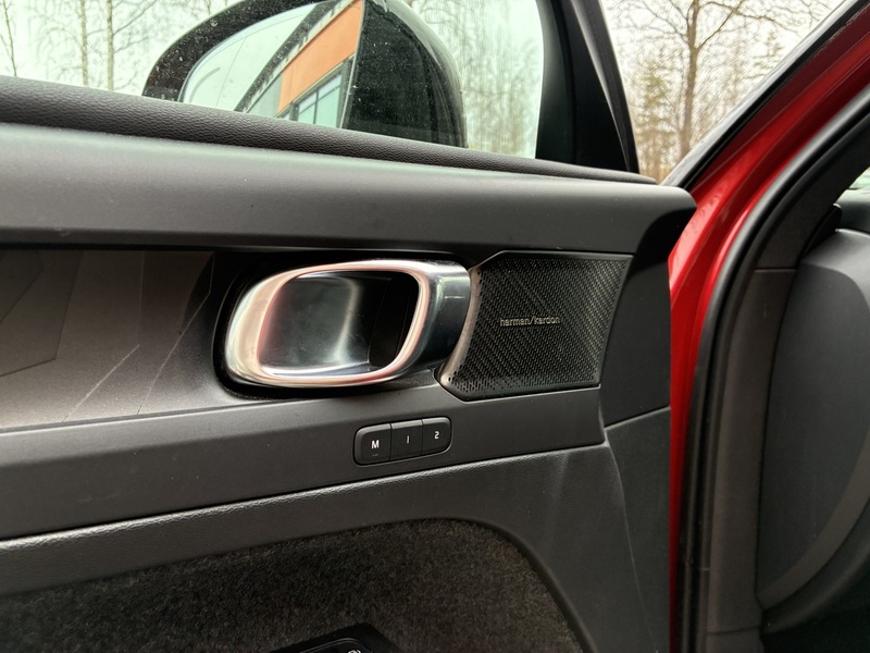 Volvo C40 vaihtoauto