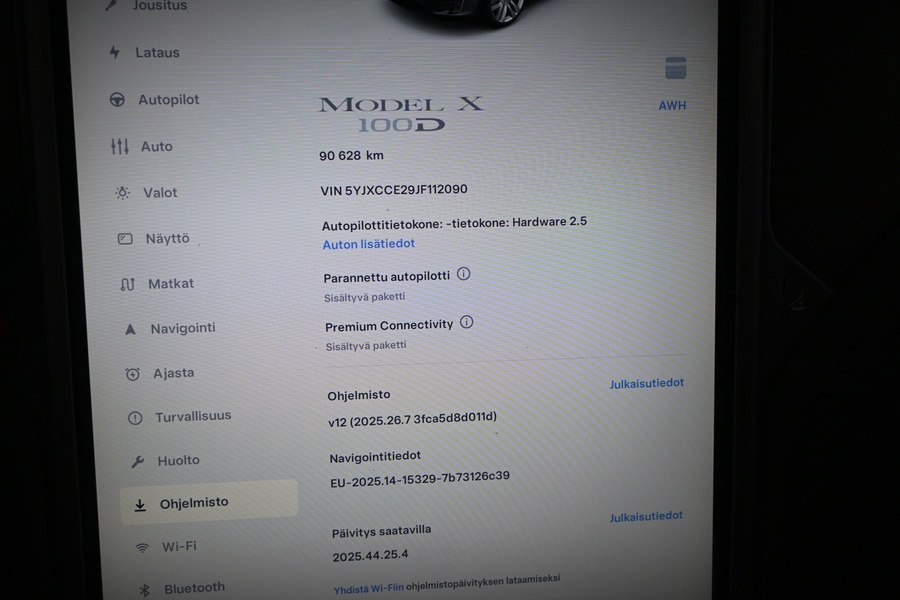 Tesla Model X vaihtoauto