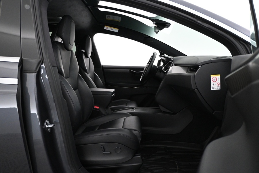 Tesla Model X vaihtoauto