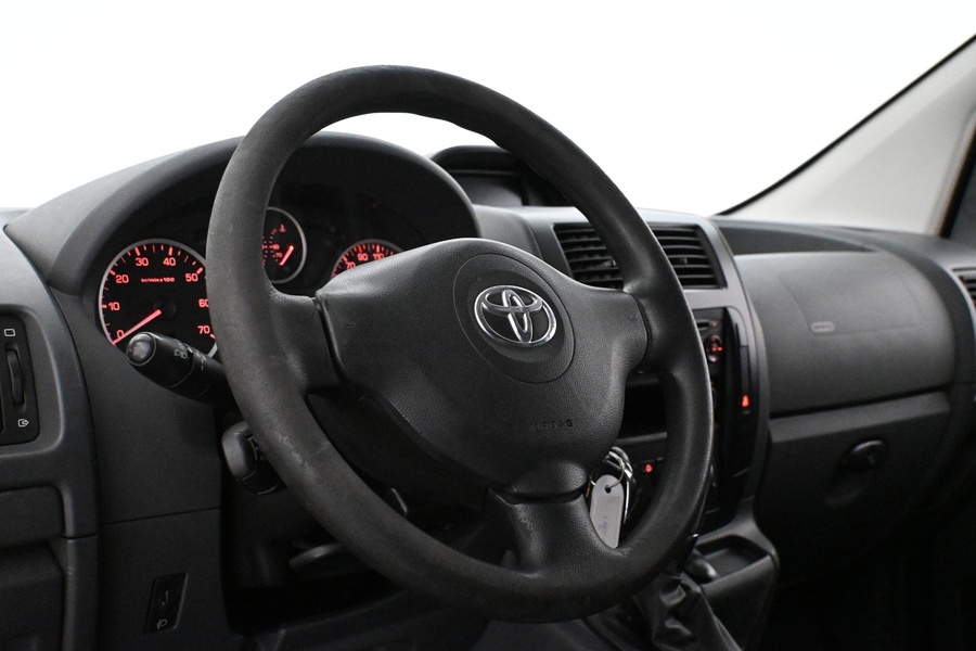 Toyota Proace vaihtoauto