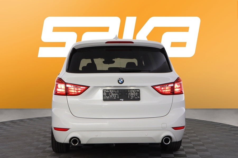 BMW 220 vaihtoauto