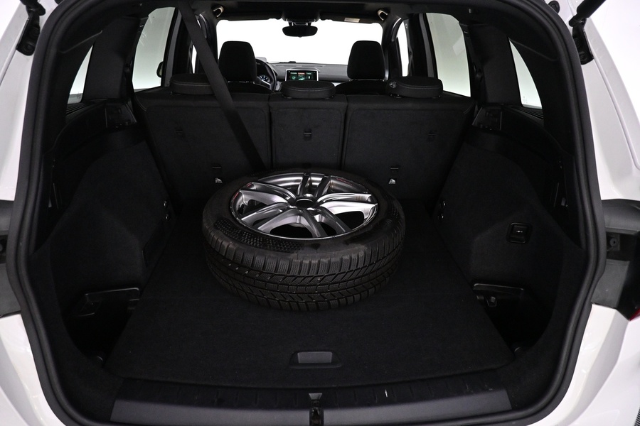 BMW 220 vaihtoauto